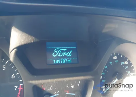 2019 Ford Transit-250 z USA, uszkodzony, nr VIN 1FTYR1YM3KKA42319